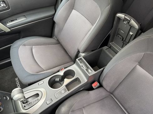 Used 2012 Nissan Rogue SV w/ Premium Pkg AWD/4WD image 23