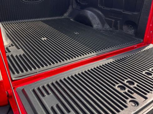 Used 2014 Ford F150 XLT w/ XLT Chrome Package RWD image 12