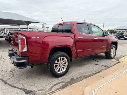 Used 2017 GMC Canyon SLT w/ Driver Alert Package AWD/4WD image 4