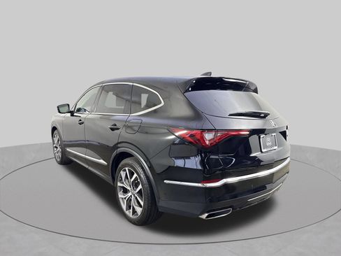 Certified 2024 Acura MDX w/ Technology Package FWD image 33