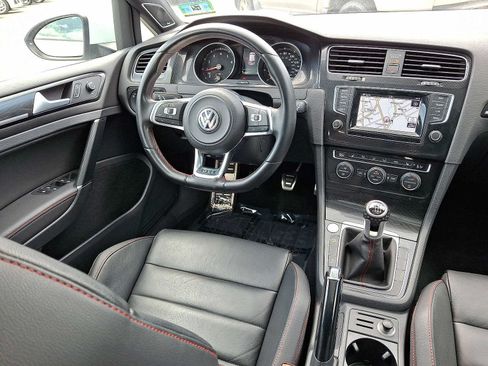 Used 2015 Volkswagen GTI S FWD image 15