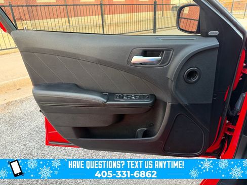 Used 2023 Dodge Charger R/T w/ Blacktop Package image 25