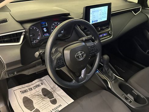 Used 2024 Toyota Corolla LE FWD image 18
