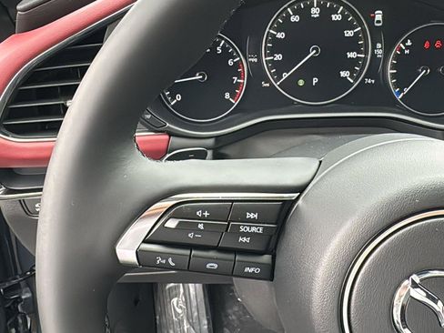 New 2026 MAZDA MAZDA3 Hatchback w/Premium Plus Pkg image 12
