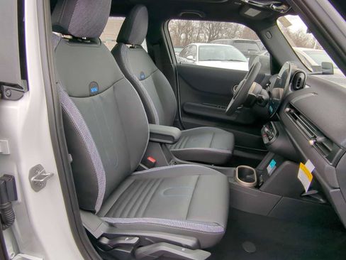 New 2026 MINI Cooper S FWD image 24