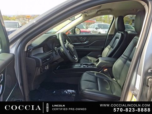 Certified 2024 Lincoln Corsair AWD image 13