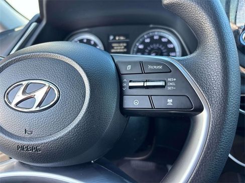 Certified 2023 Hyundai Sonata SEL w/ Cargo Package image 17