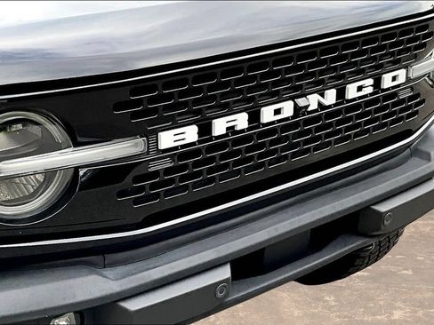 Certified 2022 Ford Bronco Wildtrak AWD/4WD image 34