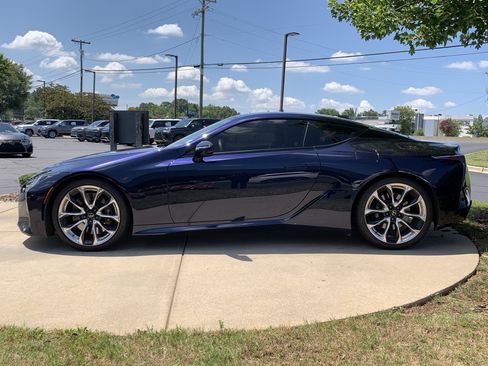 Used 2018 Lexus LC 500 Coupe w/ Sport Package RWD image 7