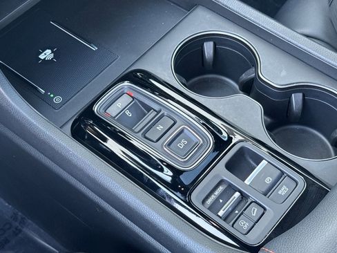 Certified 2025 Honda Pilot TrailSport image 25