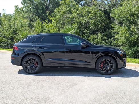 New 2026 Audi SQ8 Prestige AWD/4WD image 8