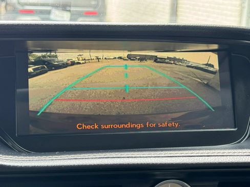 Used 2013 Lexus ES 300h w/ Premium Pkg FWD image 40