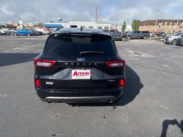 Used 2024 Ford Escape ST-Line w/ Tech Pack #1 AWD/4WD image 5
