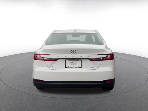 Used 2025 Toyota Camry LE image 12