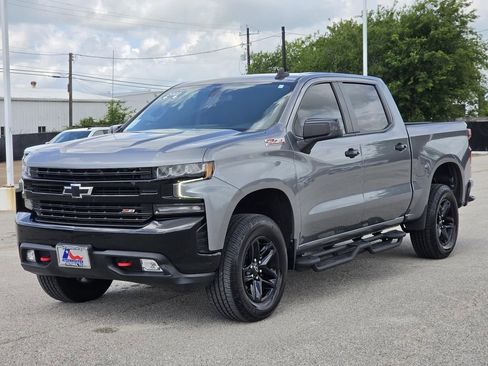 Used 2022 Chevrolet Silverado 1500 LT Trail Boss w/ LPO, Dark Essentials Package AWD/4WD image 7