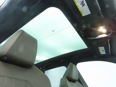 Certified 2025 BMW X3 xDrive30i w/ Premium Package image 18