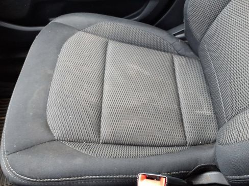 Used 2017 Ford Explorer XLT w/ Equipment Group 201A FWD image 27