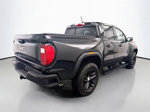 Used 2024 GMC Canyon AT4 image 7