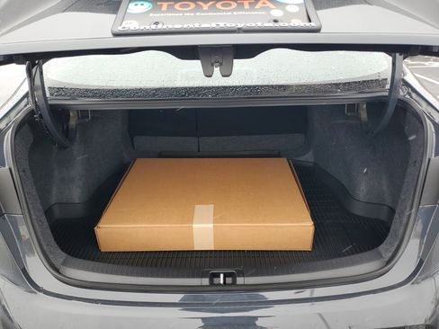 New 2026 Toyota Corolla SE image 9