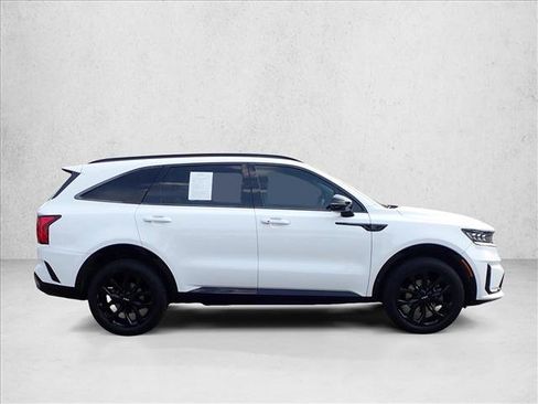 Used 2022 Kia Sorento SX AWD/4WD image 5