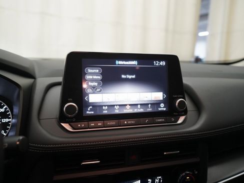 Certified 2024 Nissan Rogue SV w/ SV Premium Package image 6