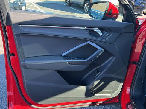 Used 2020 Audi Q3 2.0T Premium Plus image 9