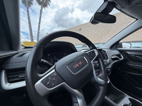 Used 2024 GMC Terrain SLE FWD image 33