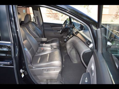 Used 2012 Honda Odyssey EX-L image 31