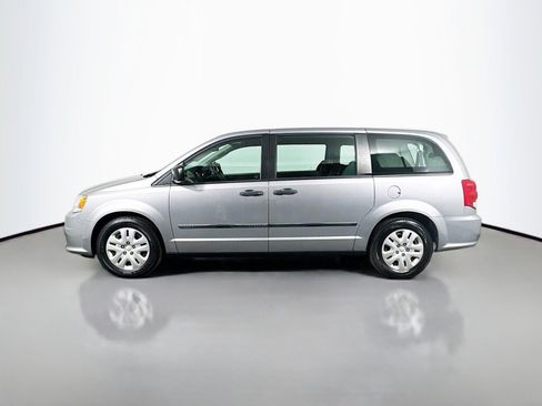 Used 2015 Dodge Grand Caravan American Value Package w/ UConnect Hands-Free Group image 2