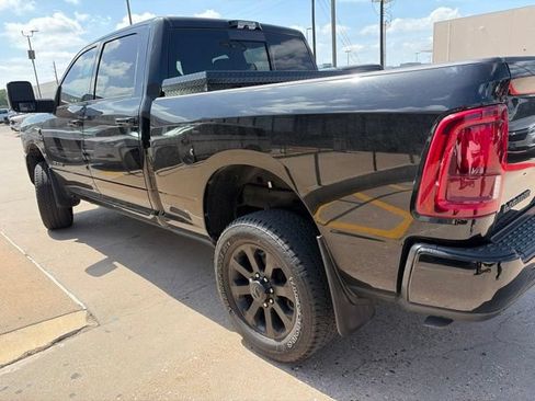 Used 2025 RAM 2500 Laramie w/ Night Edition AWD/4WD image 13