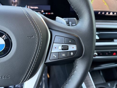 Used 2026 BMW X5 sDrive40i w/ Premium Package image 25