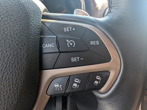 Used 2016 Jeep Grand Cherokee Summit w/ Platinum Series Group AWD/4WD image 15
