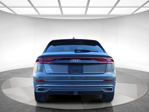 Used 2019 Audi Q8 Premium Plus w/ Premium Plus image 7