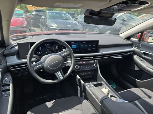 New 2025 Hyundai Sonata SEL image 6