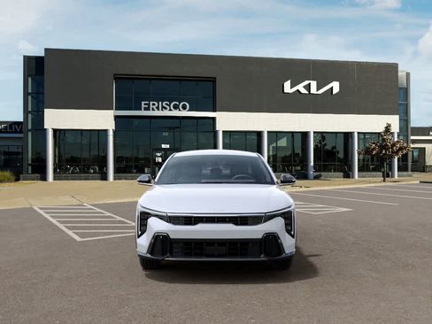 New 2026 Kia K4 GT-Line FWD image 2