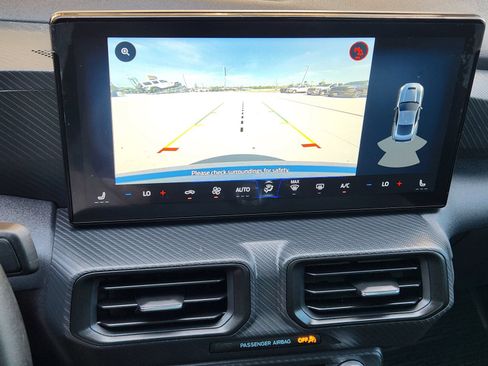 Used 2024 Ford Mustang Coupe RWD image 19