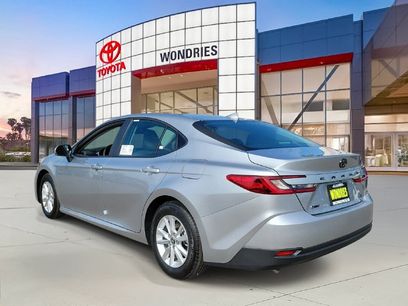 New 2026 Toyota Camry LE w/ Convenience Package