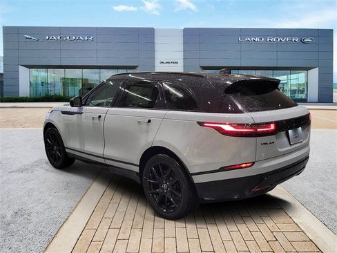 New 2026 Land Rover Range Rover Velar Dynamic SE image 7