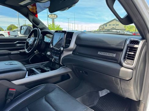 Used 2022 RAM 1500 Laramie w/ Sport Appearance Package AWD/4WD image 37