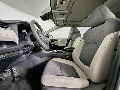 Used 2023 Toyota RAV4 XLE w/ Convenience Package AWD/4WD image 13