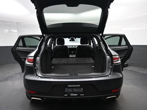 Used 2020 Porsche Macan AWD/4WD image 19