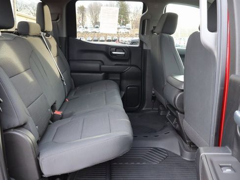 Used 2021 Chevrolet Silverado 1500 Custom Trail Boss w/ LPO, Dark Essentials Package image 19