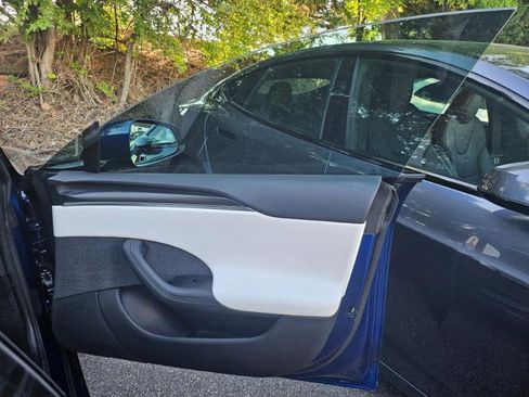 Used 2024 Tesla Model S Plaid image 59