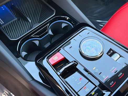 New 2026 BMW M5 w/ Carbon Package image 29