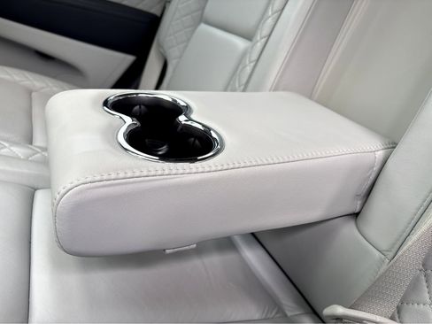 Used 2019 Jeep Grand Cherokee Summit image 31