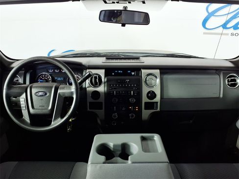 Used 2011 Ford F150 XLT image 15