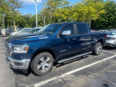 Used 2020 RAM 1500 Laramie AWD/4WD image 6