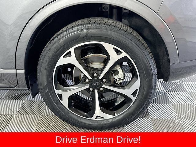Used 2023 Ford Escape ST-Line Select w/ Tech Pack #2 AWD/4WD image 4