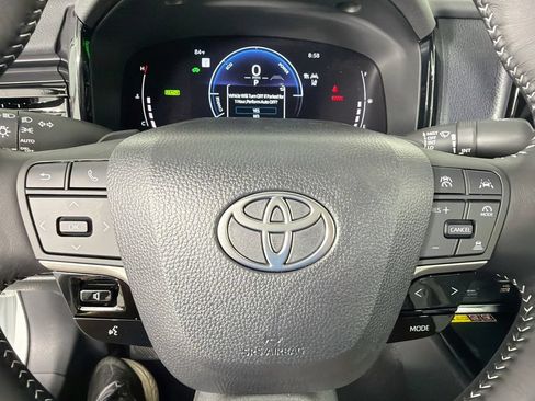 New 2026 Toyota Camry SE FWD image 15
