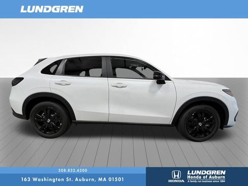 New 2027 Honda HR-V Sport image 6